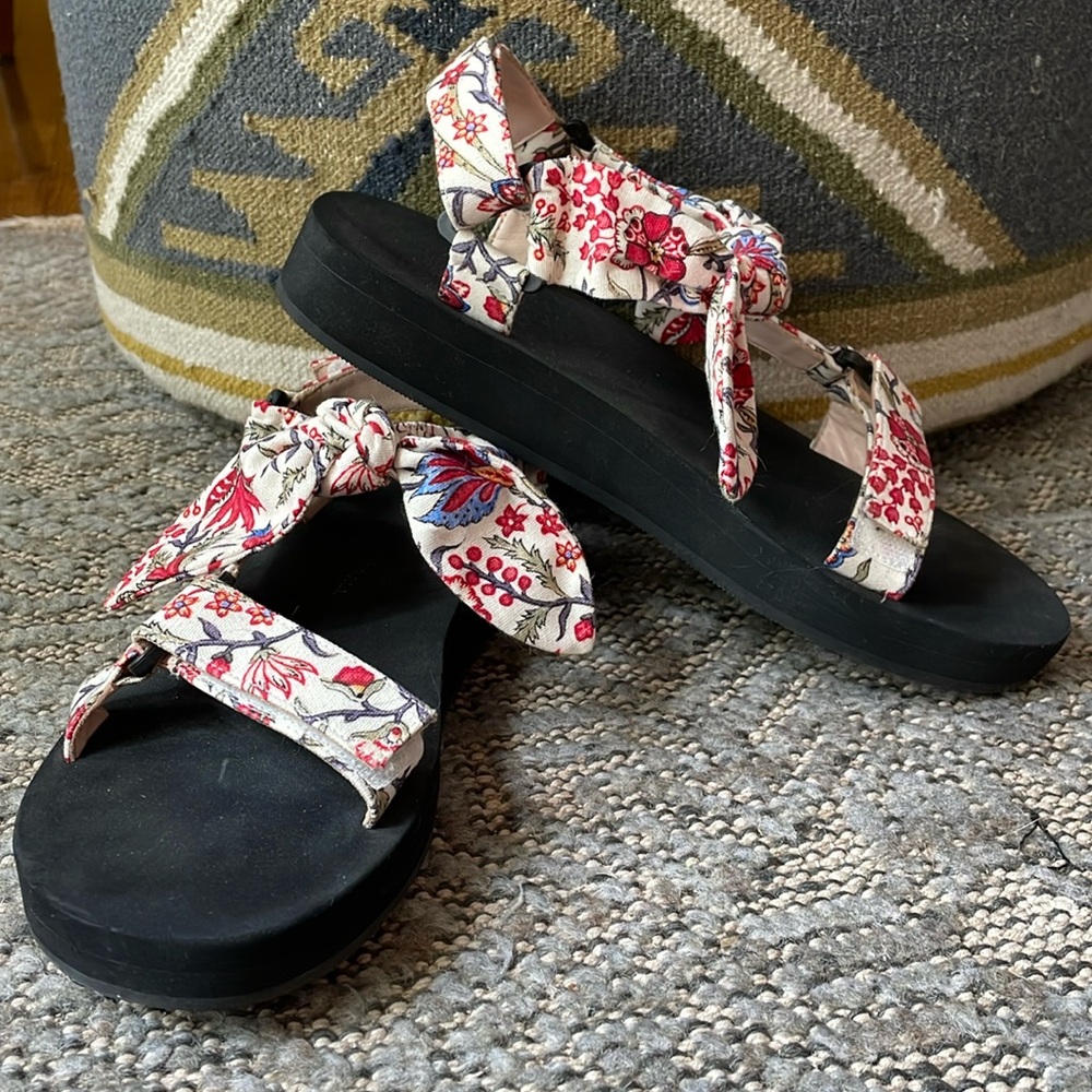 Loeffler Randall Sandals 9